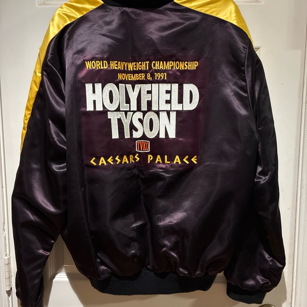 Holyfield Tyson heavyweight Championship title satin Jacket Caesars palace VTG